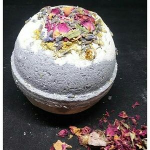 Set of 2 Patchouli orange bath bombs with charcoal